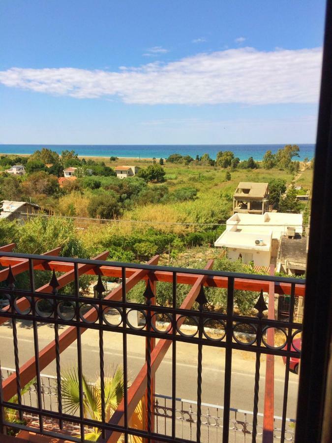 Tyrrhenian Sea Apartment Torre di Faro Extérieur photo
